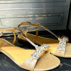 Jewel Badgley Mischka Gold Glitter sandals size 7.5